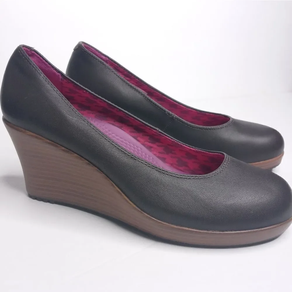 Crocs brown wedges shoes size 7